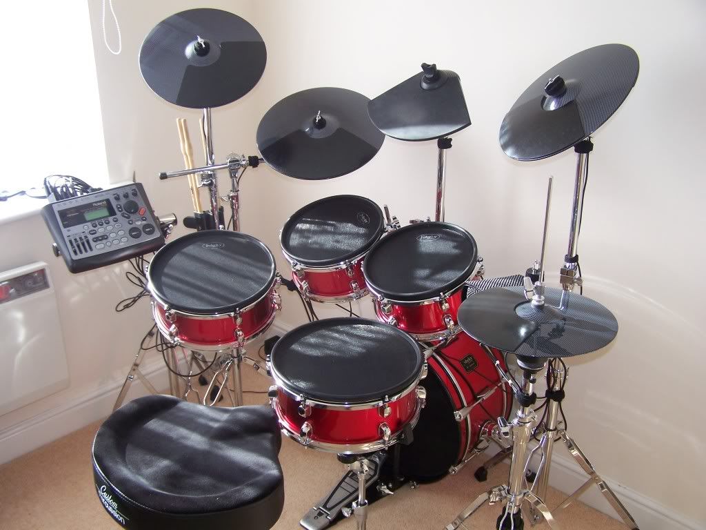 Jobeky ElectroAcoustic Drum Kit Photo by gteps Photobucket